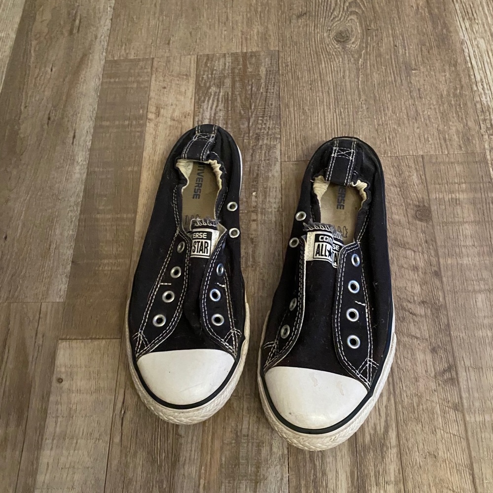 Black Converse